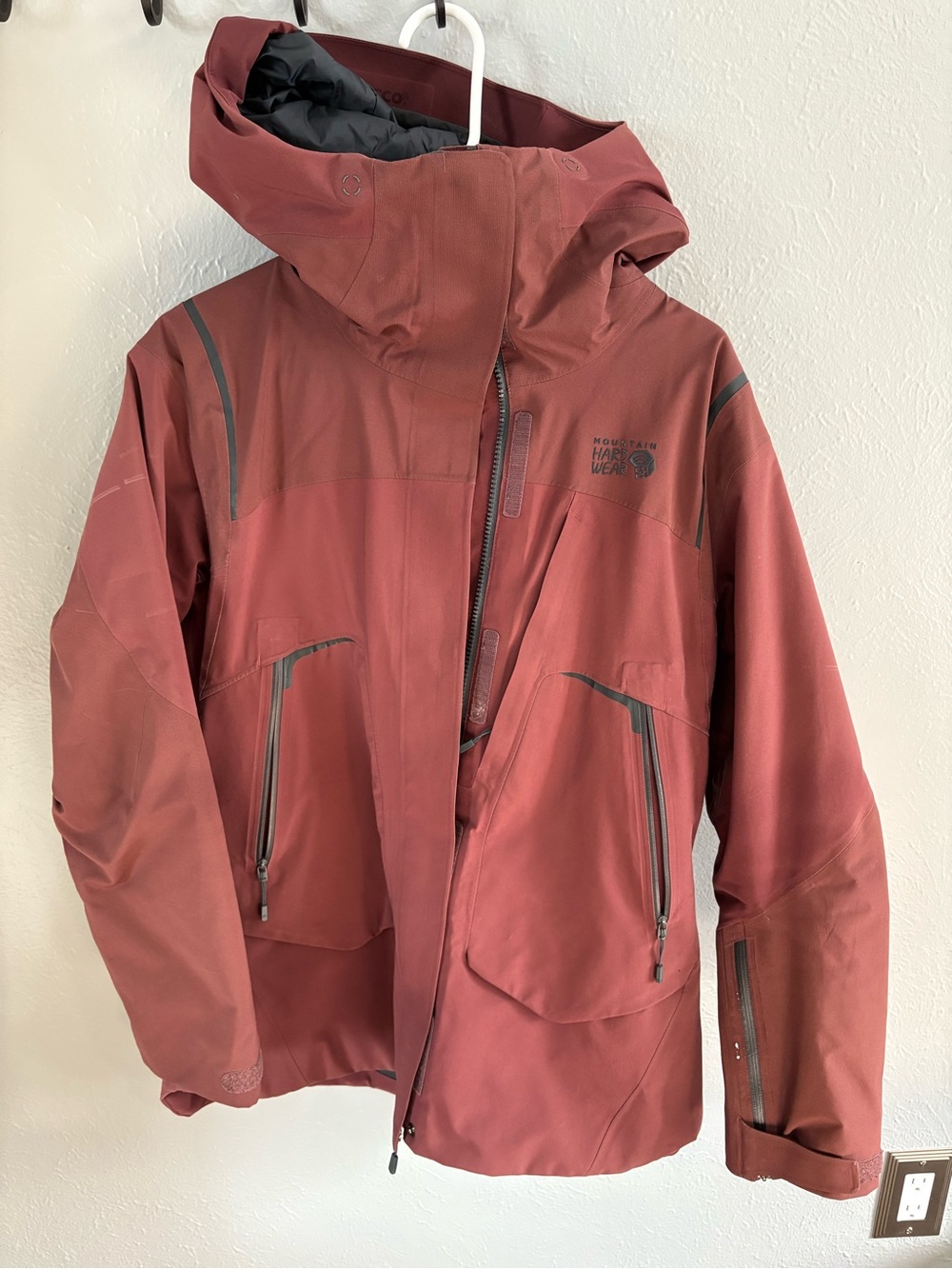 Mountain Hardwear Women’s Ski Jacket M